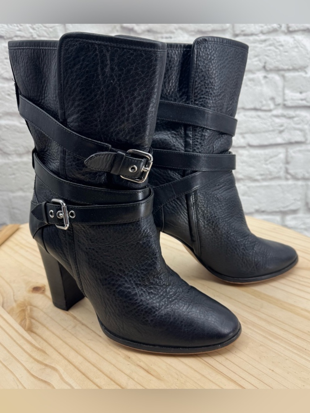 COACH Alexandra Black Pebble Leather Mid-Calf Heeled Buckle Moto Boots 7B Flawed